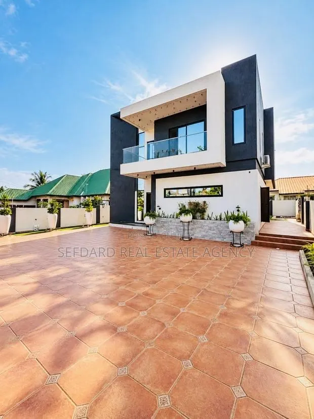 4bdrm House in Sefdard Properties, Adenta for sale · Photo 1