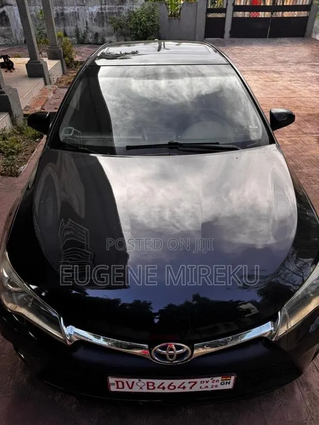 Toyota Camry 2015 Black · Photo 1