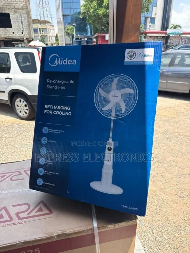 Plsce Your Order for Midea 18”Fan Rechargeable · Photo 1