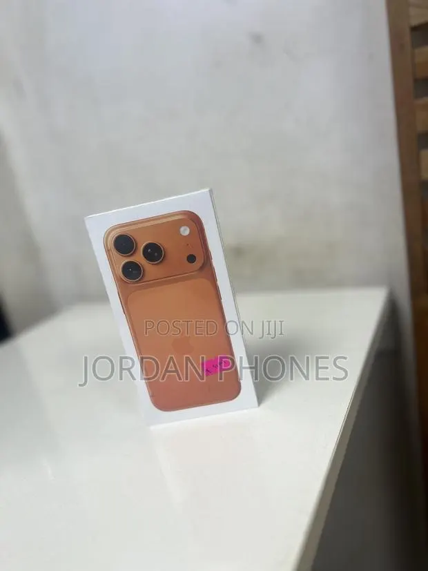 New Apple iPhone 17 Pro 256 GB Orange · Photo 1