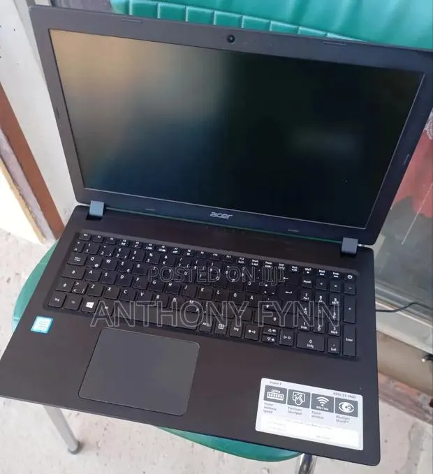 Laptop Acer Aspire 3 A315-51 8GB Intel Core i5 SSD 256GB · Photo 1