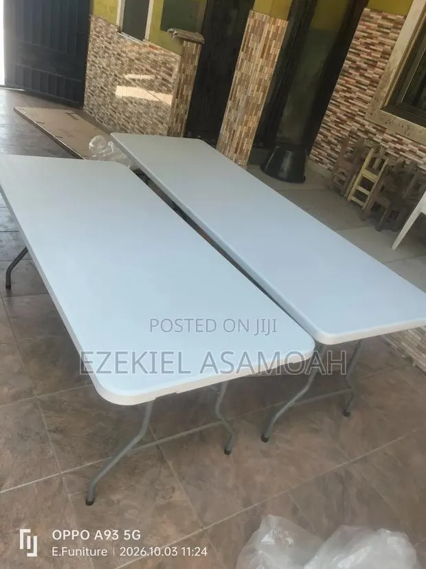 Ten Seater Table( 10) Straighte · Photo 1