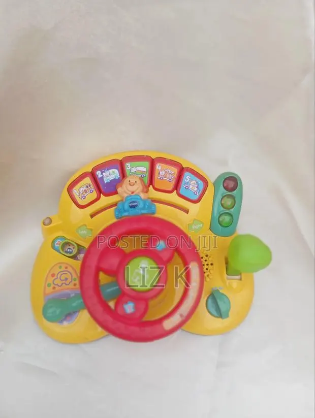 Kids Playing Toys · Photo 2