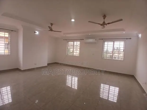 3bdrm House in Batsona, Baatsona Total for rent · Photo 1