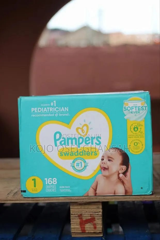 Pampers Swaddlers Size 1 · Photo 1