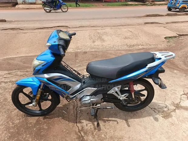 Motorcycle 2020 Blue · Photo 2