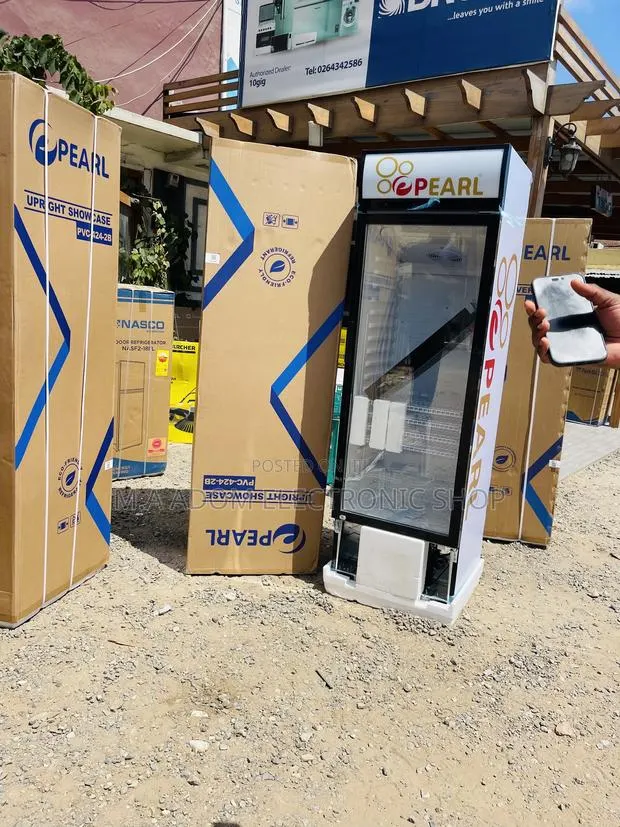 Quality Pearl PVC 424 Electric Display Fridge(400L). · Photo 1