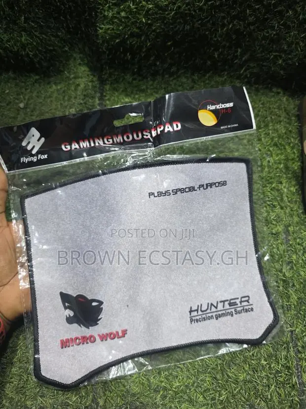 Micro Wolf Gaming Mouse Pad · Photo 1