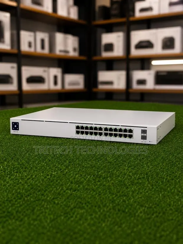 Ubiquiti Unifi Dream Machine Pro Enterprise Security Gateway · Photo 1