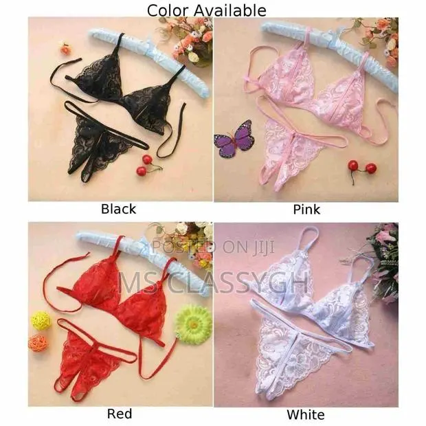 Erotic Lingerie Set Full Lace Hollow Bra Open Crotch Panties · Photo 1