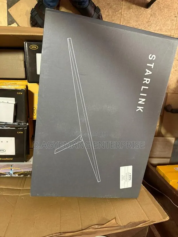 Starlink Gen 3 Internet Kit. · Photo 1