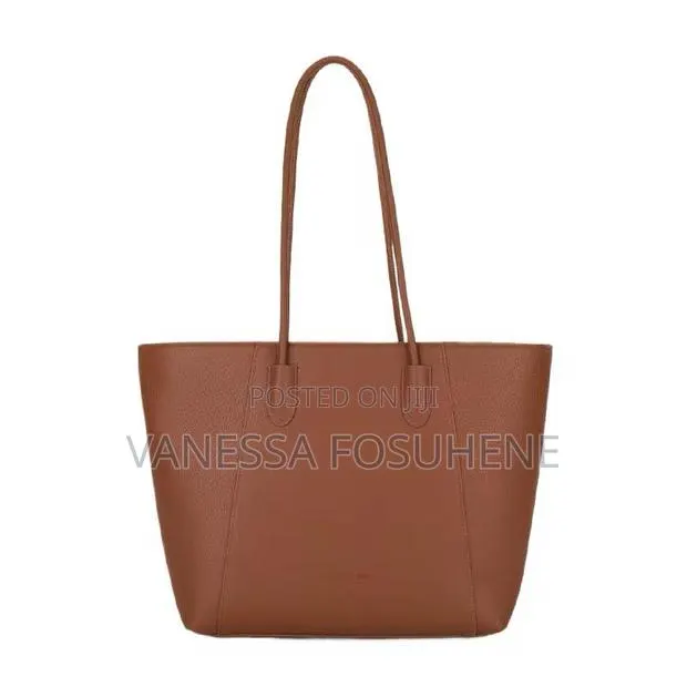 Women's Large Capacity Light Brown Leather Tote Bag for Work/ Casual · Photo 1