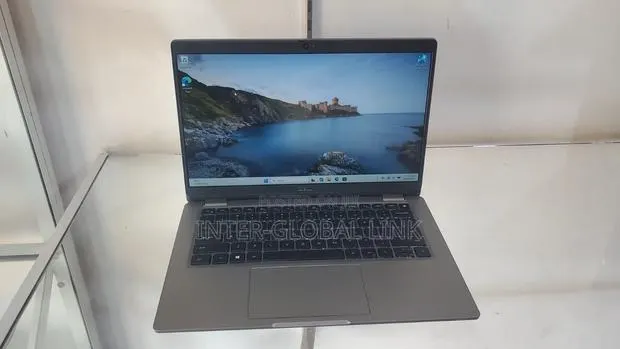 Laptop Dell Latitude 5320 16GB Intel Core i5 SSD 256GB · Photo 1