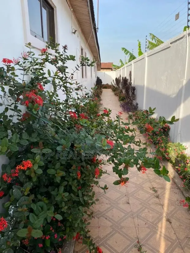 3bdrm House in Asofa, Ofankor for rent · Photo 1