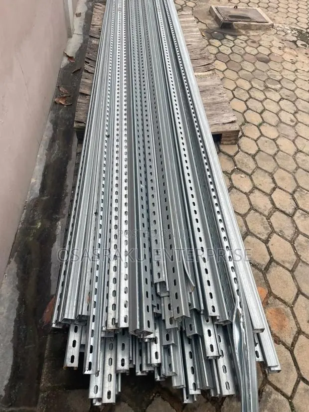 6m Solar Panel Rails · Photo 2