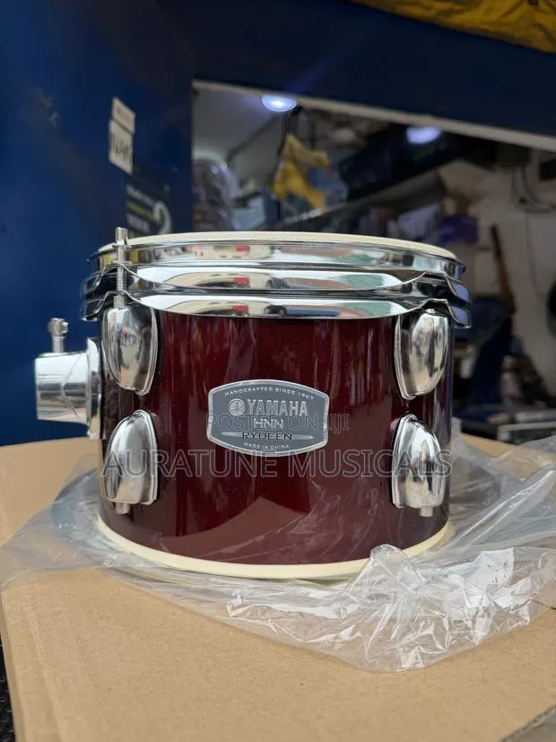 Yamaha Professional Drum · Photo 1