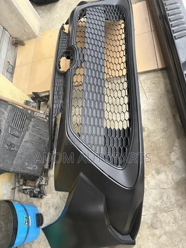 Toyota Corolla Front Bumper Complete Le 2020 2021 2022 2023 2024 · Photo 1