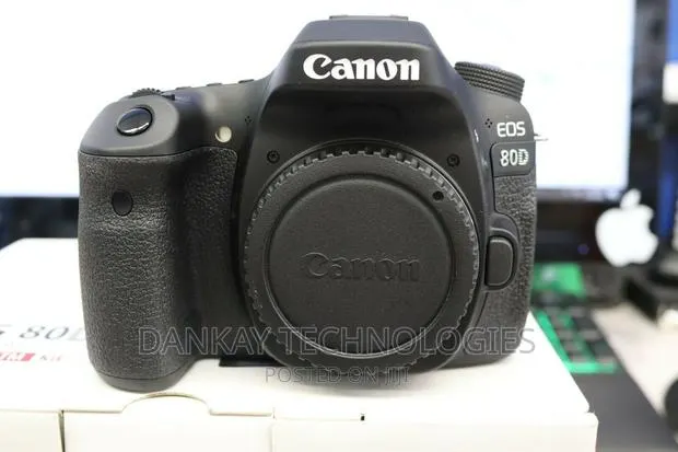 Canon 80d Body With Battery And Charger · Photo 1