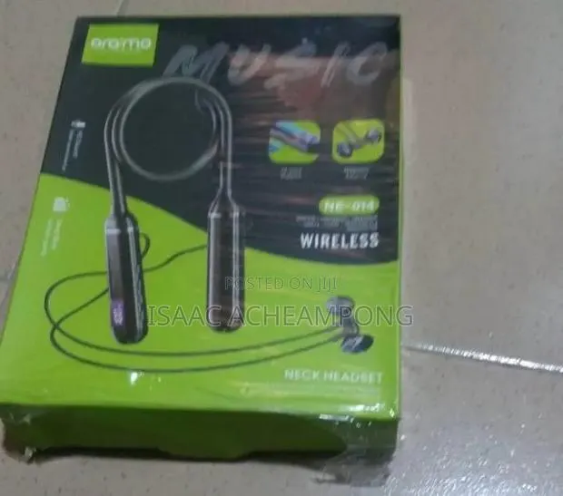 Bluetooth Necklace Earphone Without Radio Receiver · Photo 1