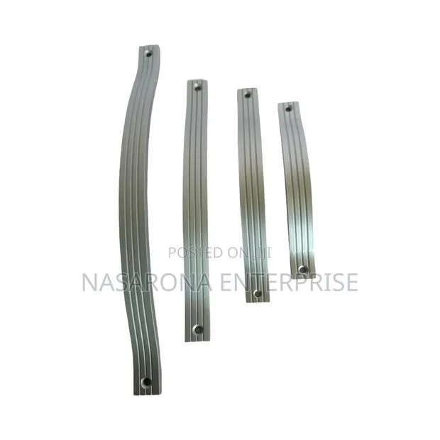 Flat Door Handles 80pcs (Check Description for Sizes) · Photo 1