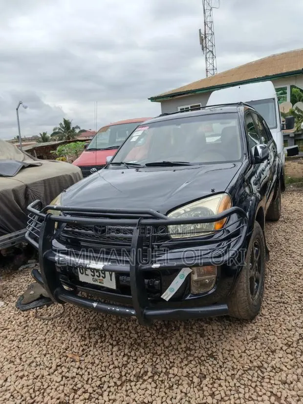 Toyota RAV4 2002 Black · Photo 1