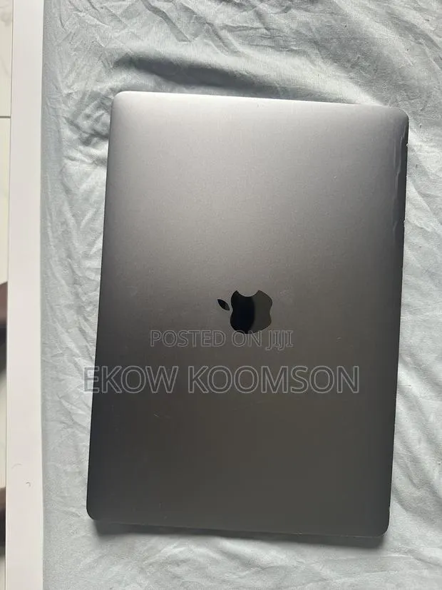 Laptop Apple MacBook Pro 2017 8GB Intel Core i5 SSD 128GB · Photo 1