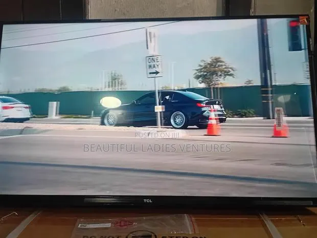 TCL 32-Inch Slim Screen Television · Photo 1