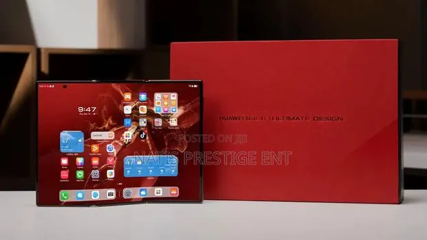 New Huawei Mate XT Ultimate Design 1 TB Black · Photo 1