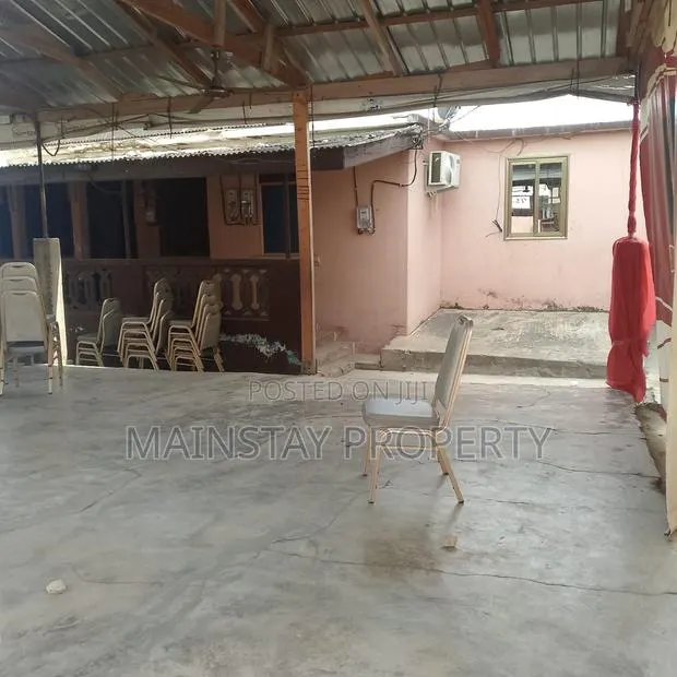 0.13 Acre Property With an Old Building for Sale · Photo 1