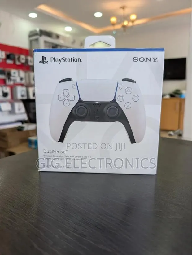 PS5 Dualsense Wireless Controller - White · Photo 1
