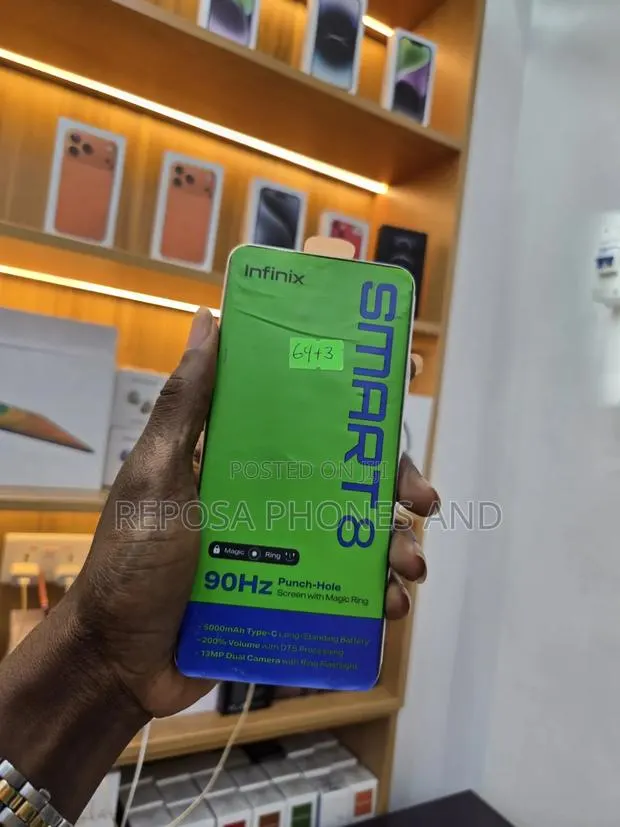 New Infinix Smart 8 64 GB Gray · Photo 1