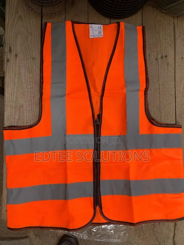 Reflector Jacket Orange (Hi-vis) Zipper · Photo 1