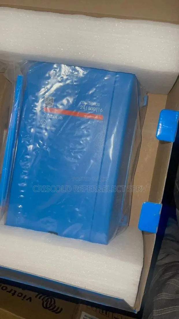Victron Hybrid Inverter 24/800/16 · Photo 1