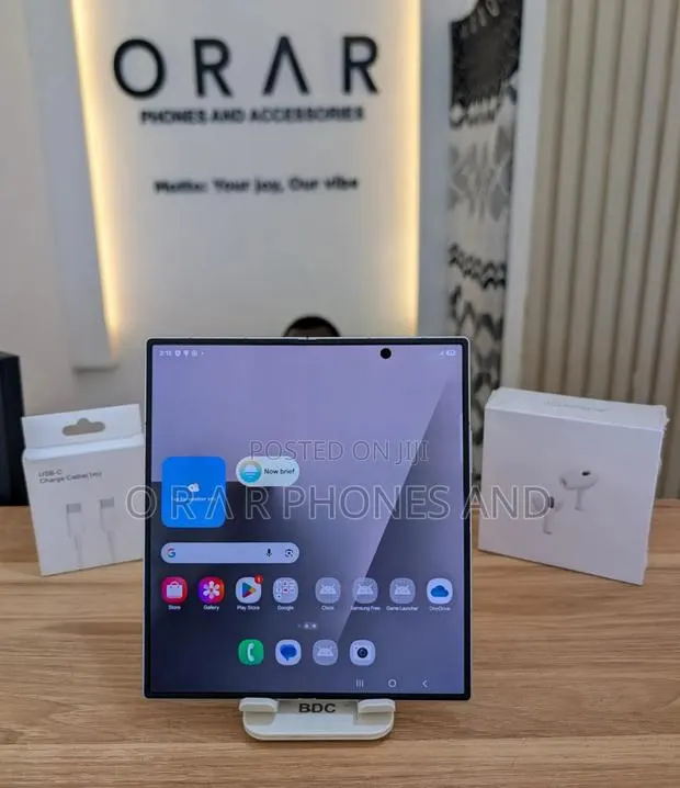 Samsung Galaxy Z Fold7 512 GB Silver · Photo 1