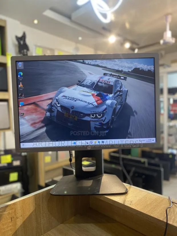 HP Elitedisplay Monitor · Photo 1