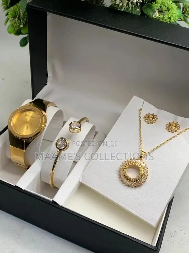 Ladies Watch and Jewellery Set · Photo 1