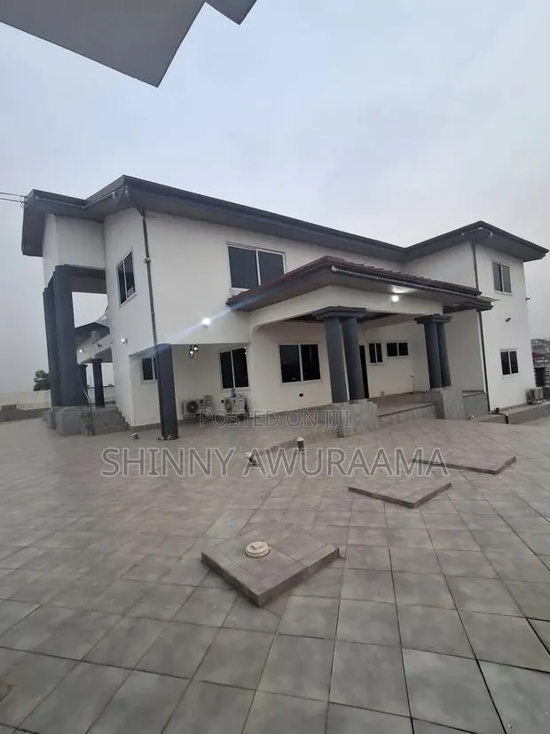 5bdrm House in Pokuase Agya Herbal for sale · Photo 1