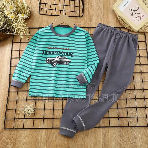 Sleepwear for Children · Photo 1