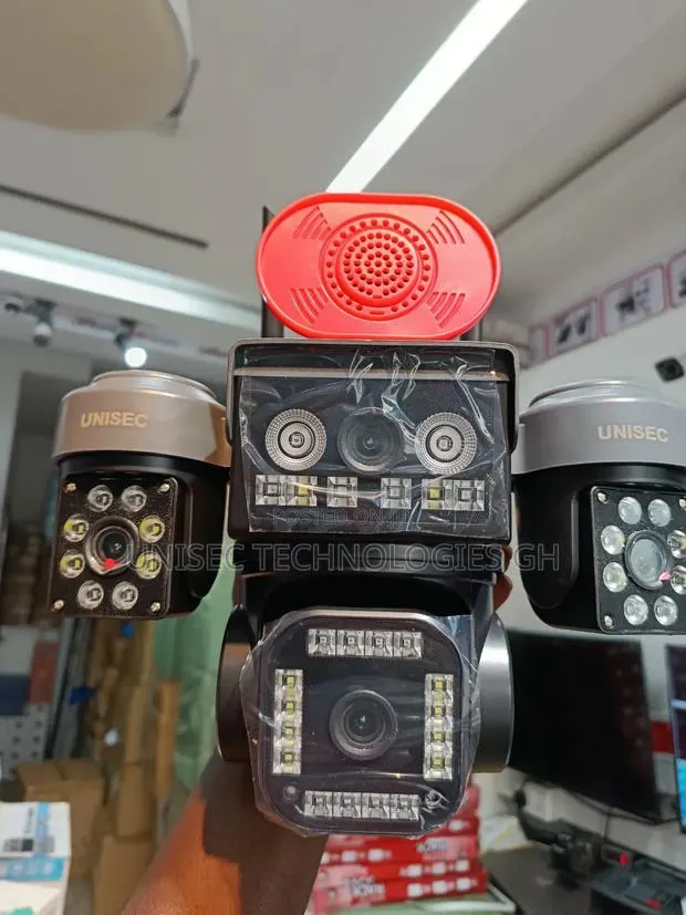 4G 4 Lens Solar Camera · Photo 1