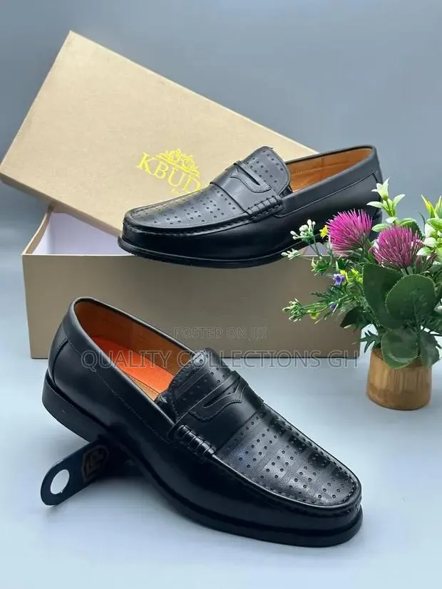 Classic Leather Loafers · Photo 1