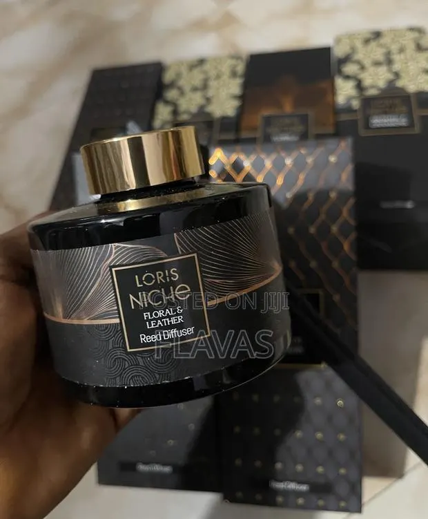 Niche Loris Diffusers · Photo 1