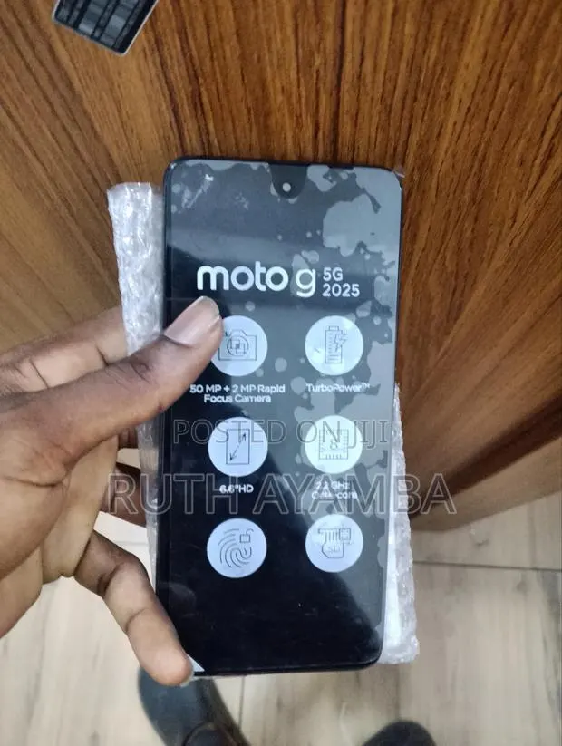 New Motorola Moto G Power (2025) 128 GB Blue · Photo 1