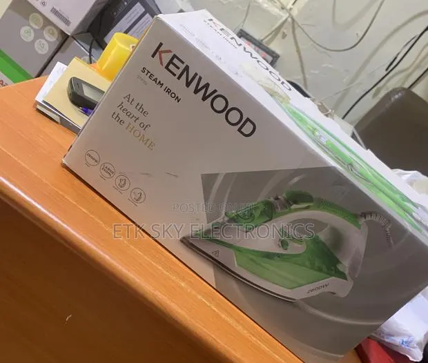 Quality Kenwood Steam Iron · Photo 1