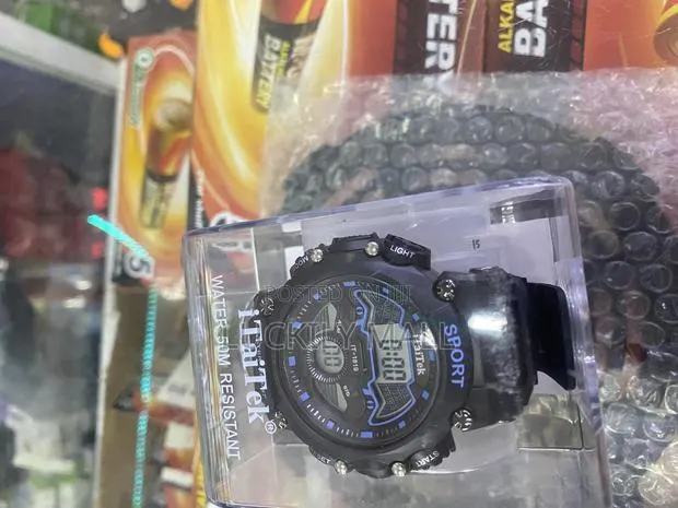 Wristwatch · Photo 1