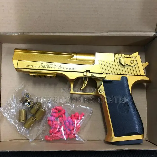 Mechanical Desert Eagle Toy Gun With Shell Injection and Soft Bullet · Photo 1