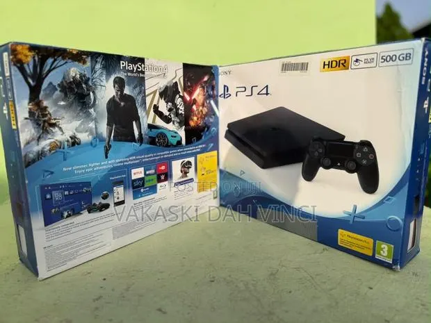 PS4 Slim Slightly Used but in Box for Sale · Photo 1