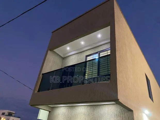 4bdrm Duplex in Kb Properties, Burma Camp for rent · Photo 1