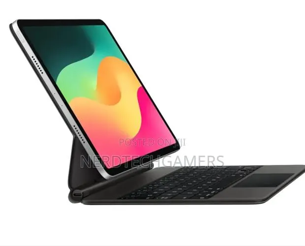 iPad Magic Keyboard 5th Gen · Photo 1