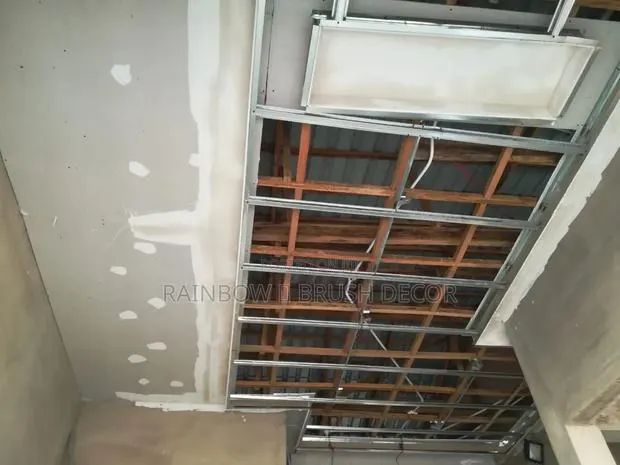Two Board Ceilings Installation · Photo 1