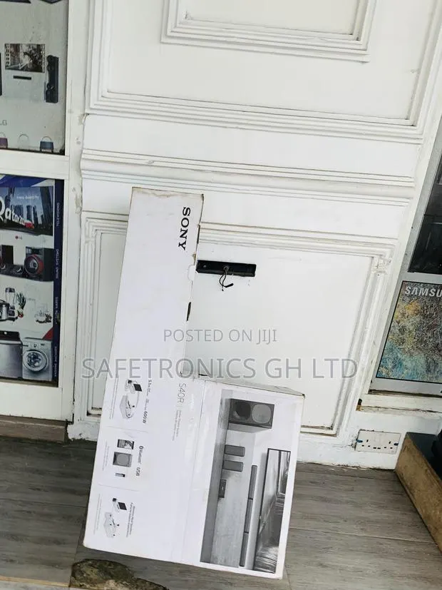 Authentic Sony 600W 5.1ch Home Cinema Soundbar System | HT-S40R · Photo 1